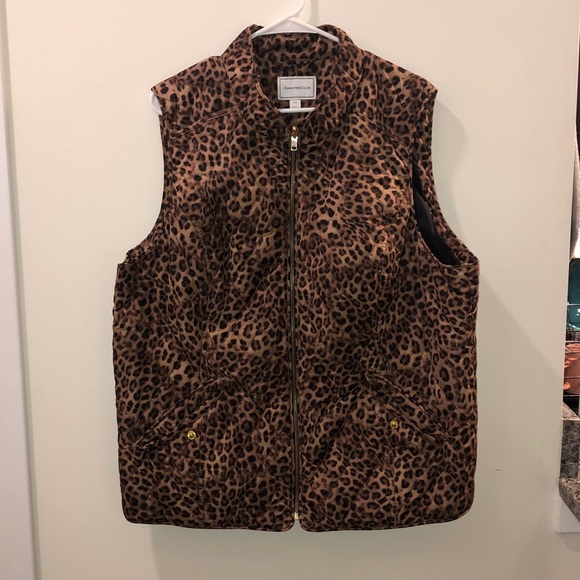 Charter Club Animal Print Quilted Vest - Picture 3 of 6